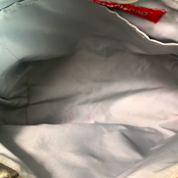 Harveys the original seatbelt bag, tan, EUC - Picture 5 of 11